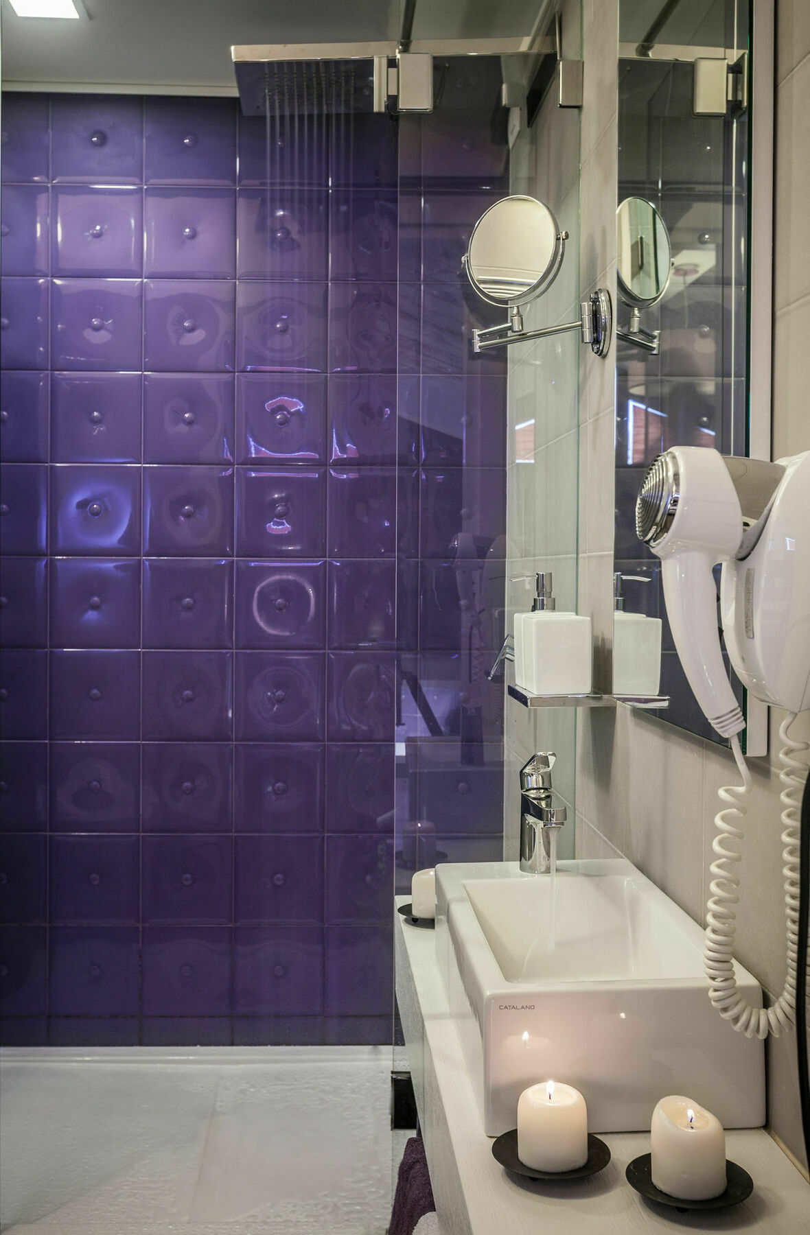 Neverfull Boutique Hotel 2*